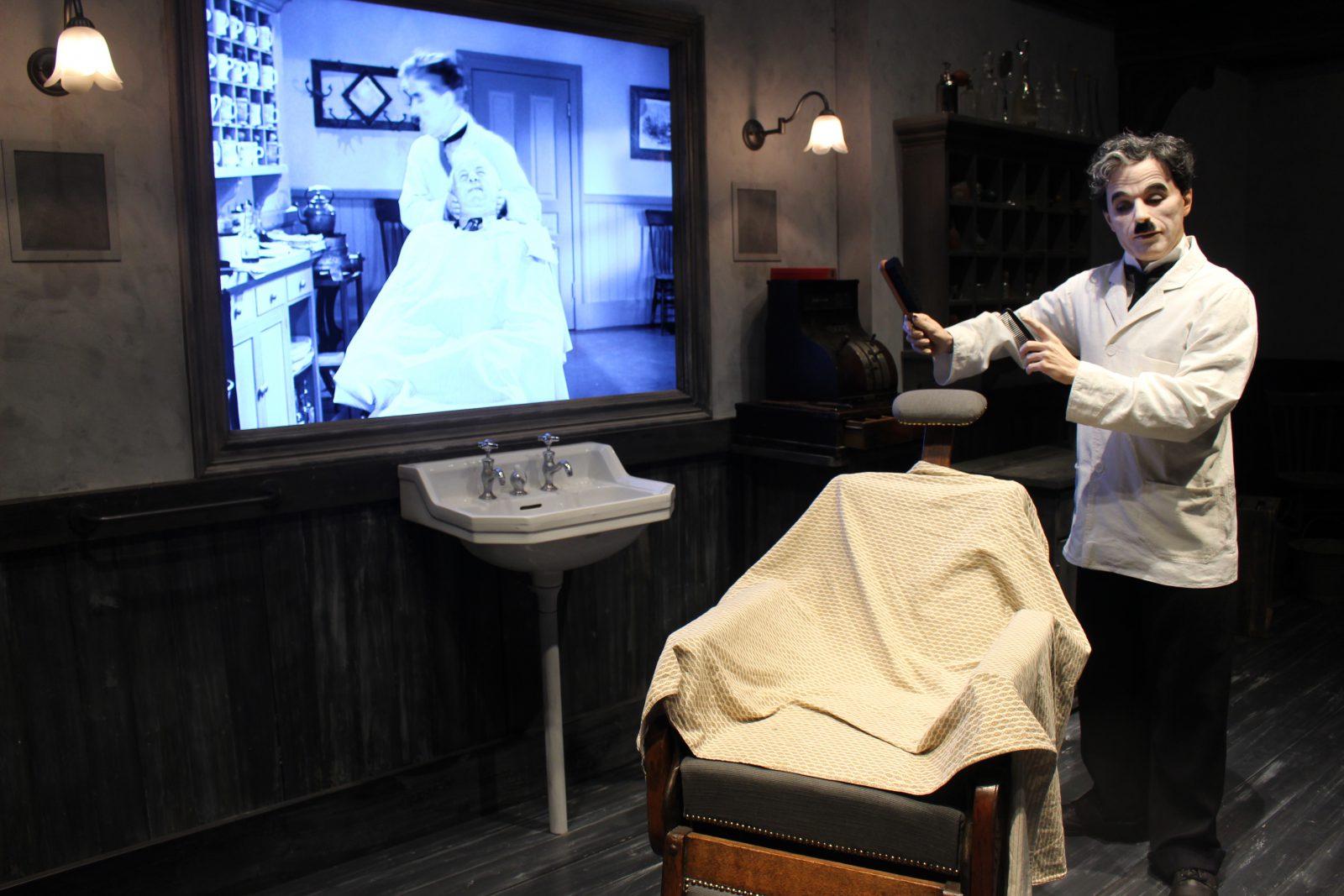 Chaplin's word Vevey charlot barbier