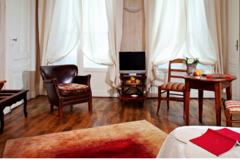 Chambre -salon Hôtel Globe & Cecil @françoyse Krier 