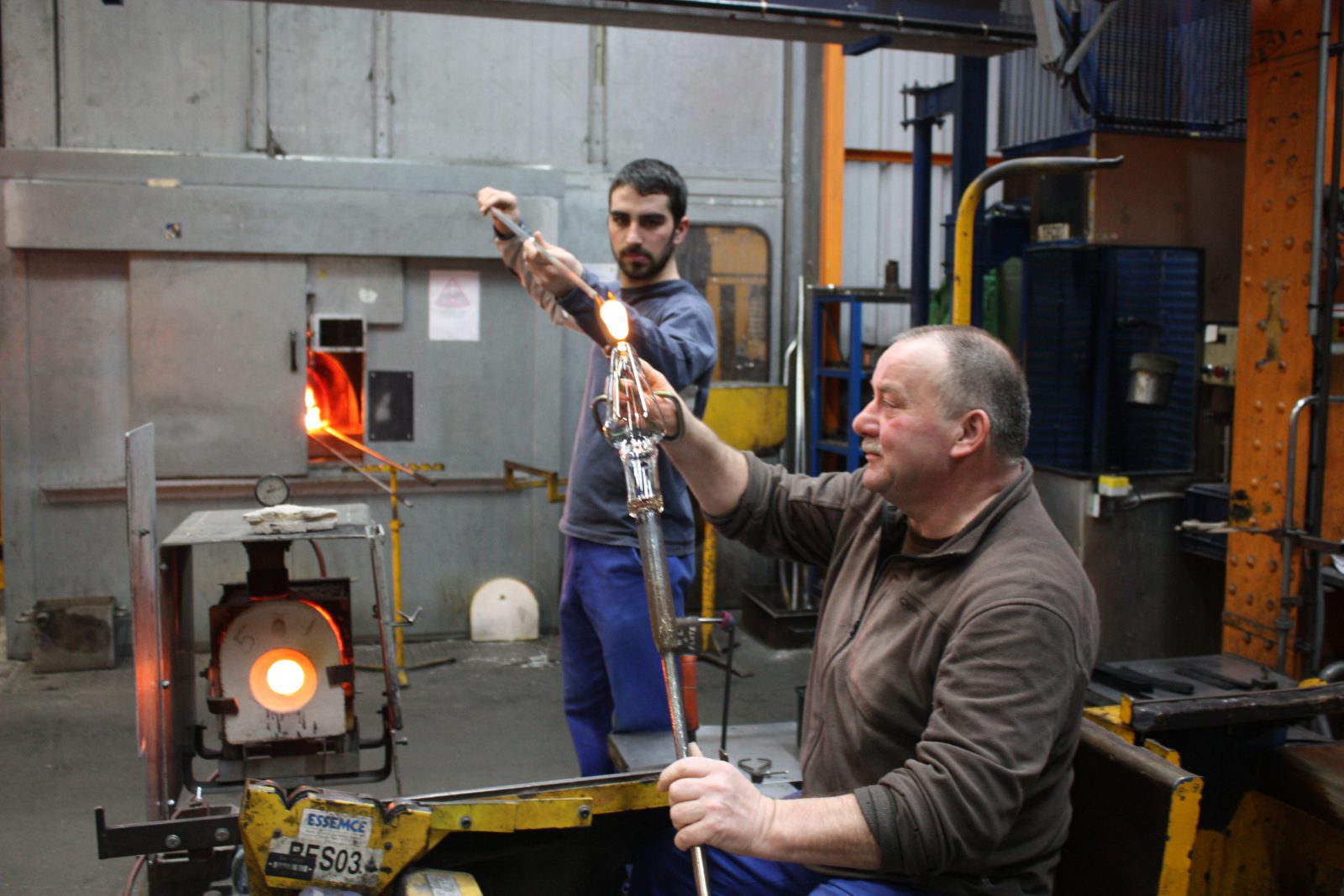 baccarat-manufacture -ouvriers photo françoyse Krier