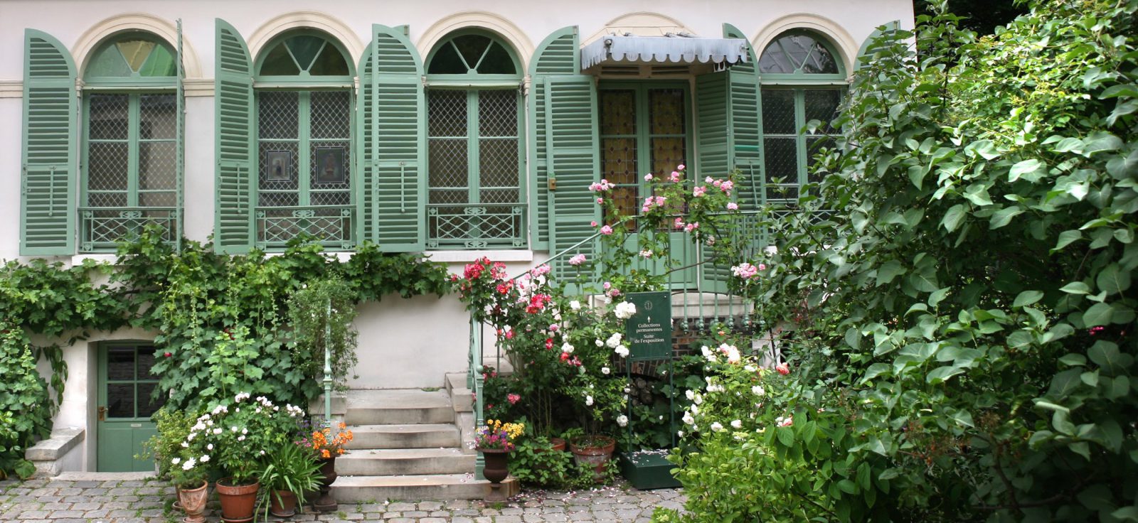 3-Musée de la Vie romantique (Façade maison) © D. Messina-Ville de Paris - copie