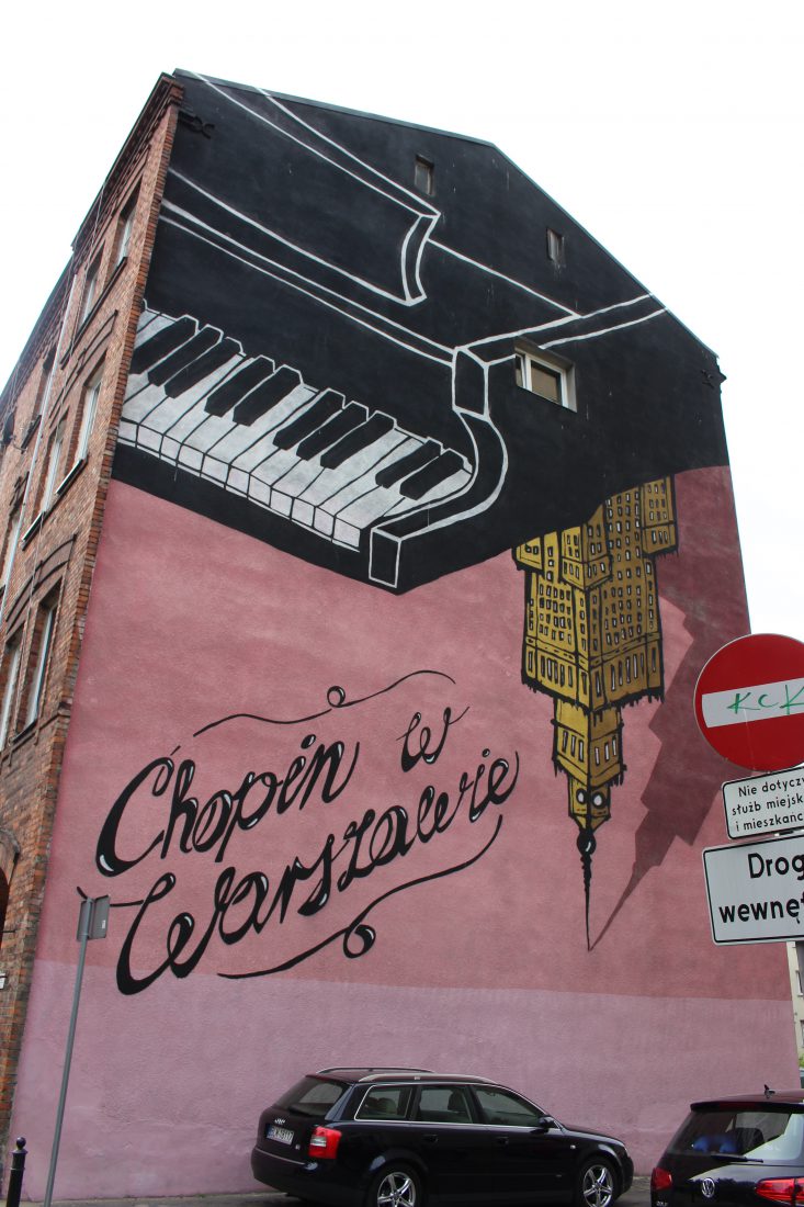 Pologne Varsovie street art mural avec Chopin