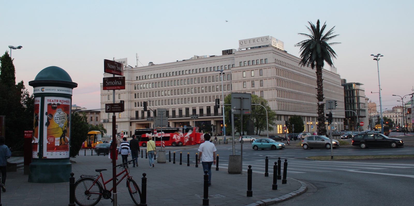 Pologne Varsovie palmier de la rue Nowy Świat