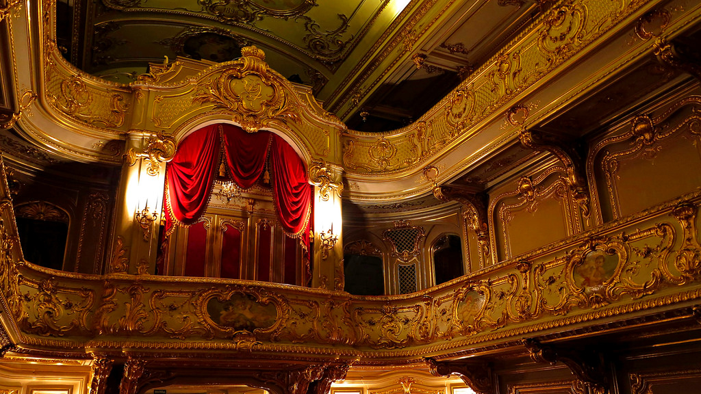 LE PALAIS YOUSSOUPOV le théâtre privé