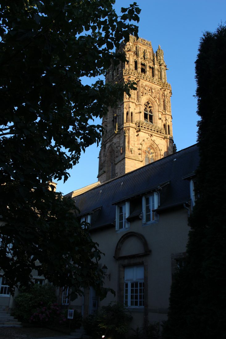 Rodez la tour de la cathédrale