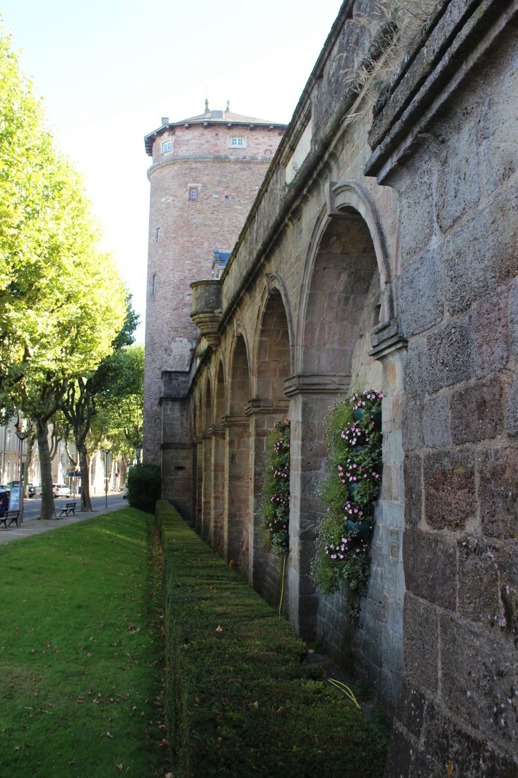 Rodez Aveyron remparts