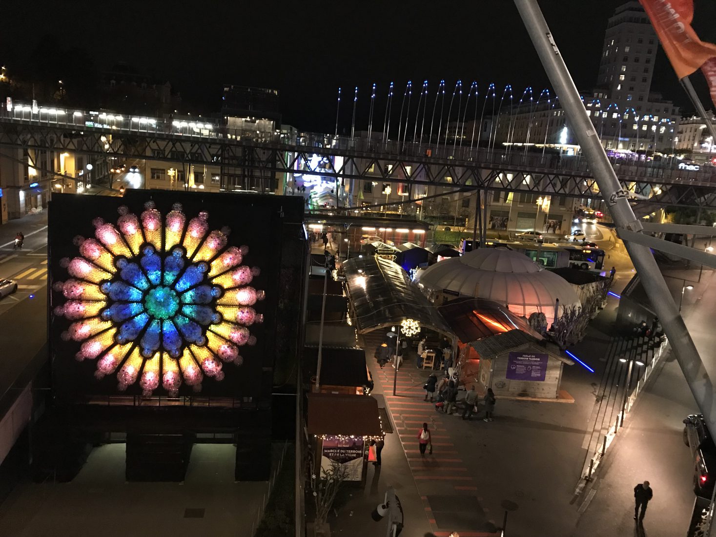 Lausanne noël 2017 illuminations au Flon