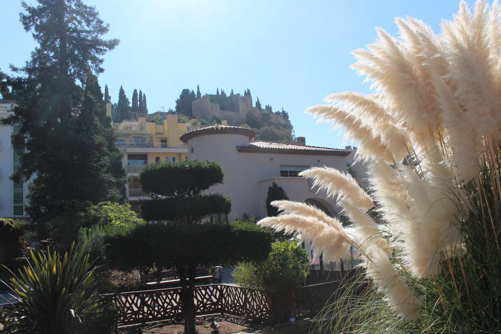 Cassis vue sur le Château