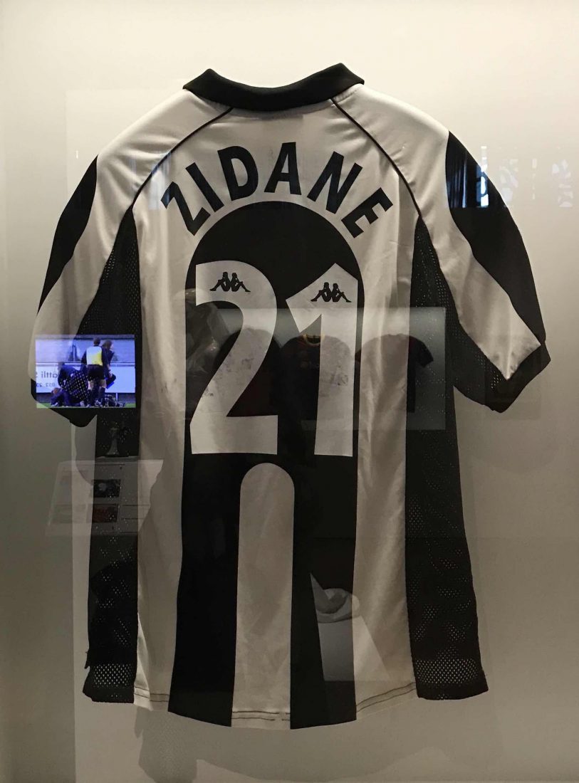 Marseille Mucem - Nous sommes Foot ! Maillot Zidane