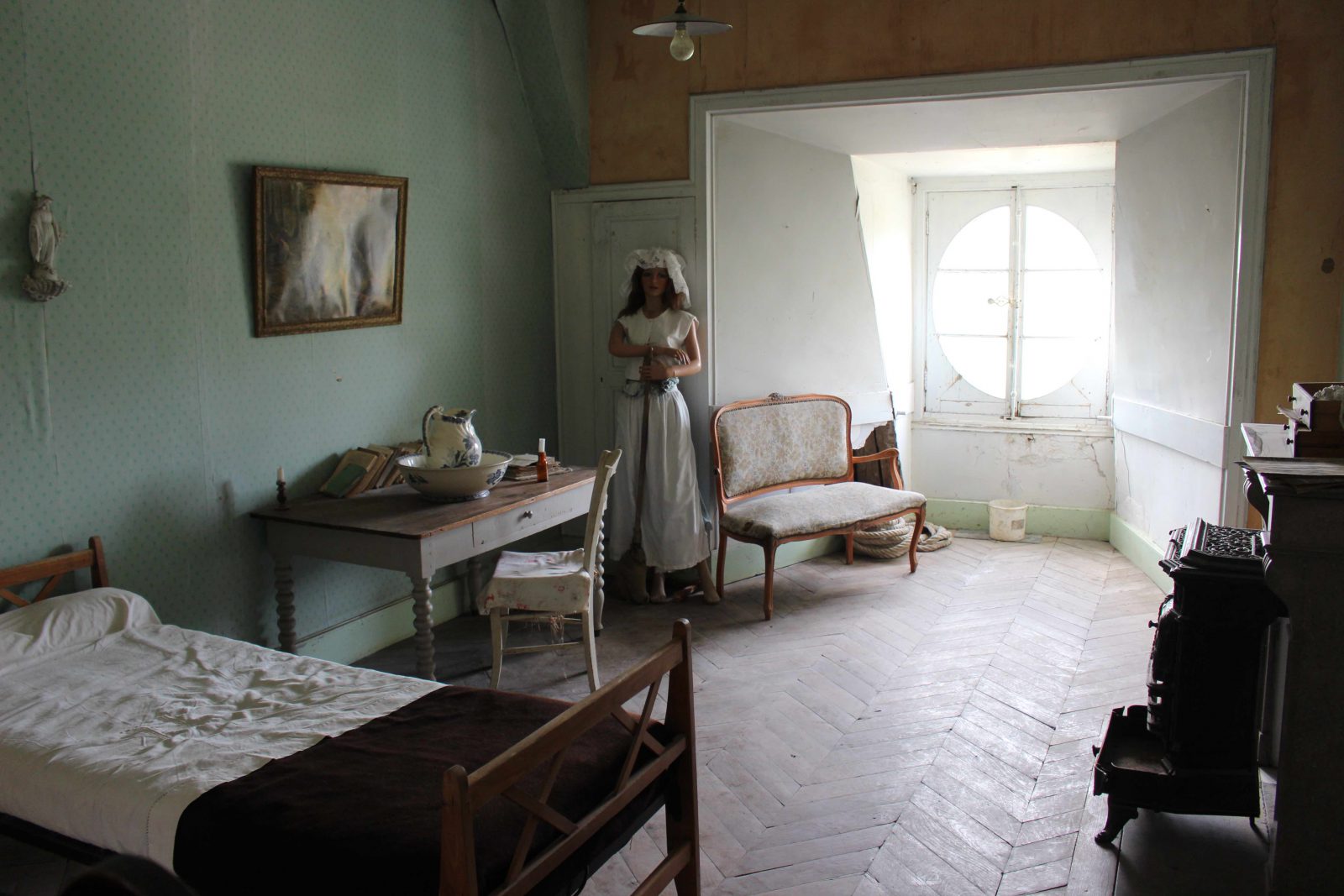 Château de Saint-Fargeau chambre de bonne dans les combles