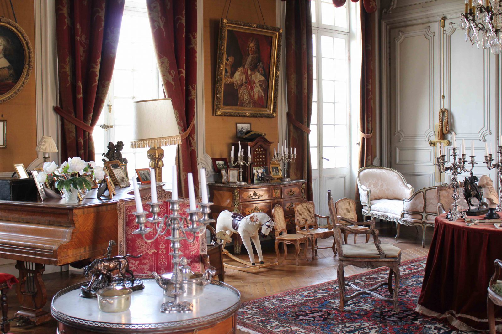 Château de Saint-Fargeau salon