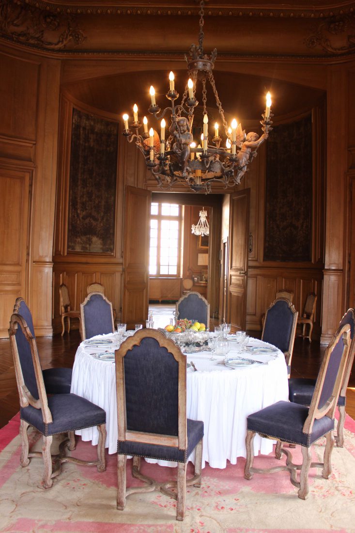 Château de Saint-Fargeau salle à manger