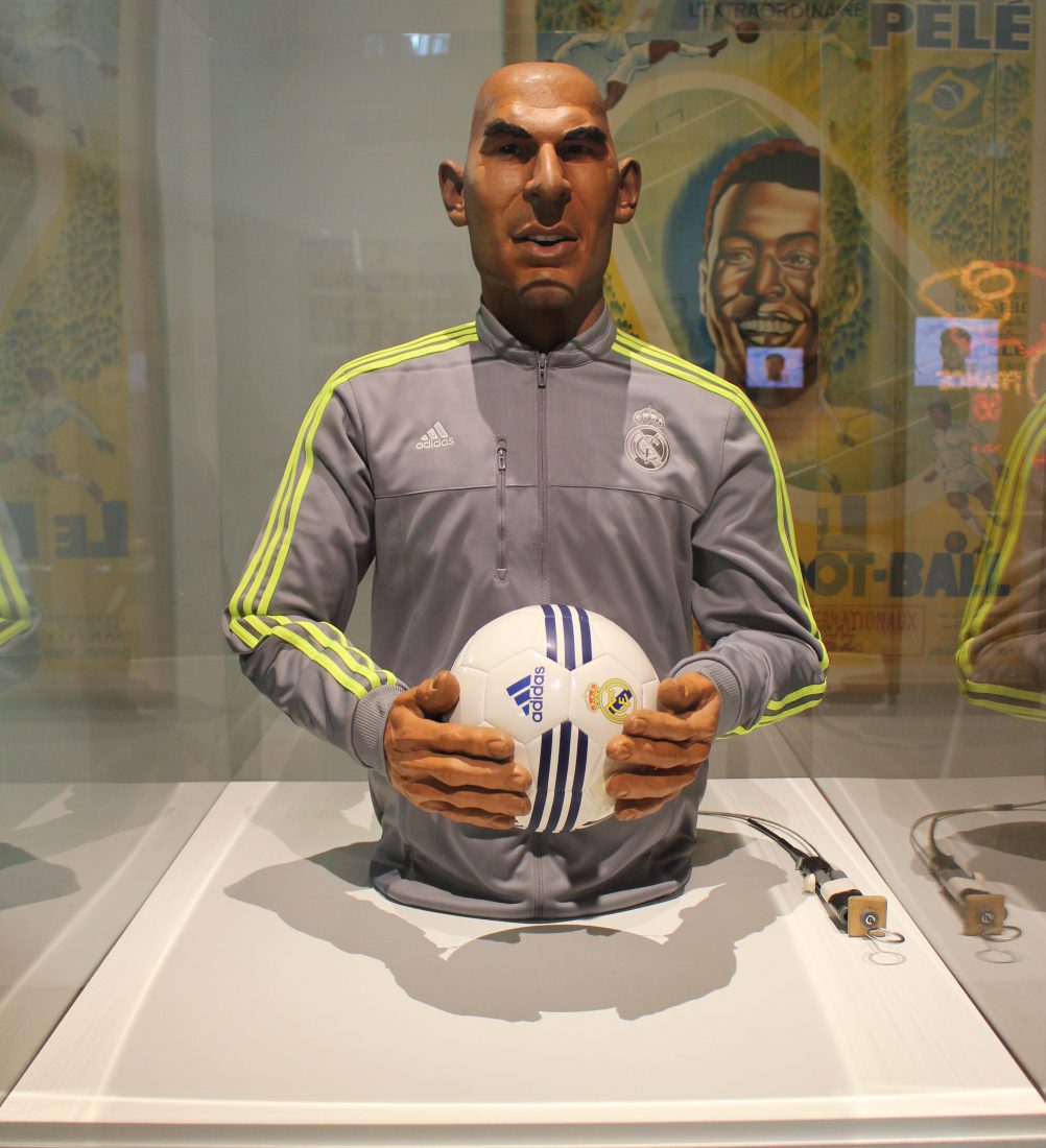 Marseille Mucem - Nous sommes Foot ! marionnette Zidane - les Guignols