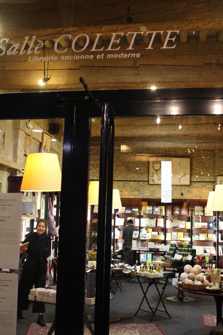 Les Arcenaulx librairie salle Colette