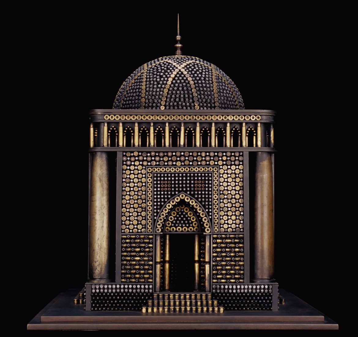 Al Farrow Mausoleum II_2008 - mudac lausanne 