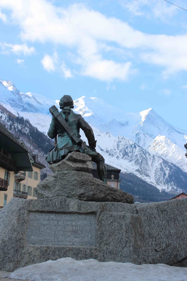 Chamonix statue de Michel Gabriel Paccard