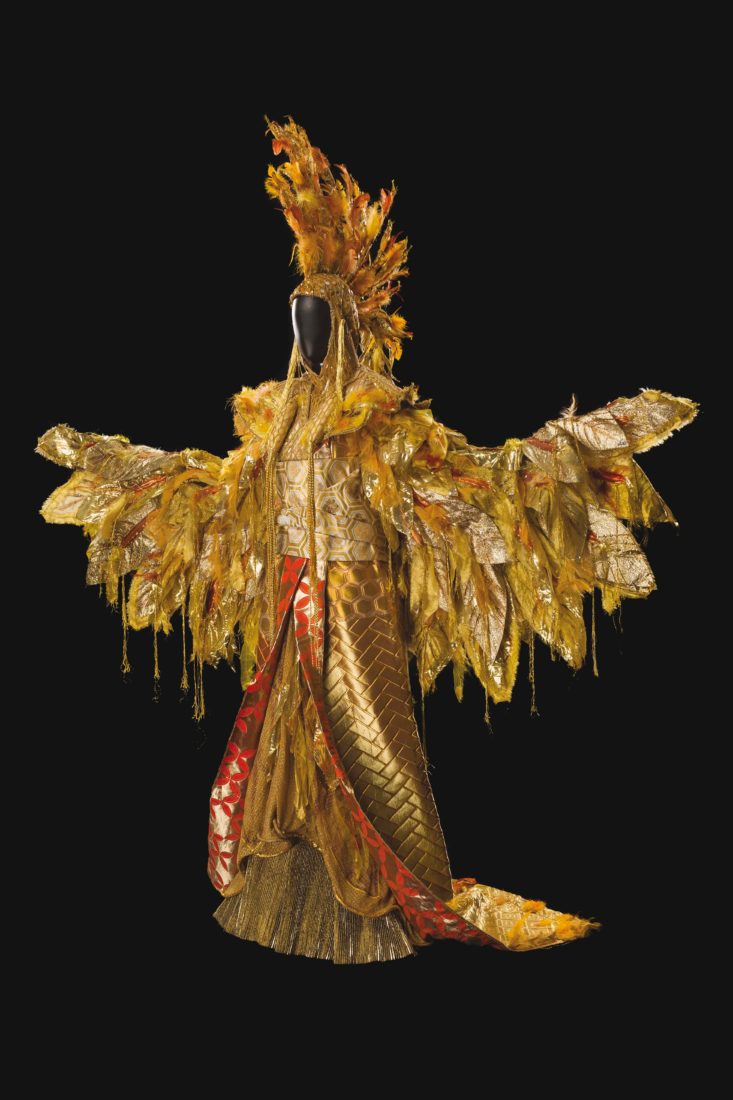 Costume de Tomio Mohri pour le rôle du Coq d’or, dans Le Coq d’or