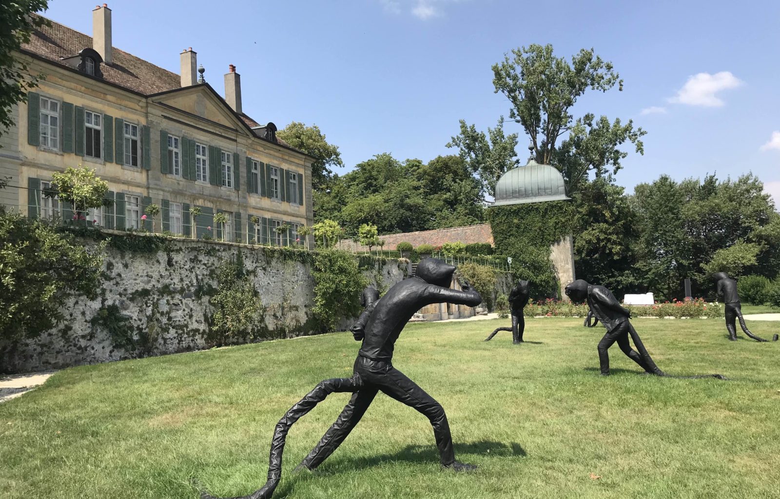 Les jardins du château de Vuillerens - les chats