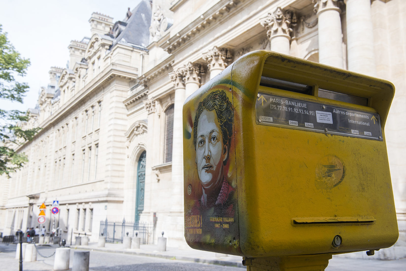 Paris Pantheon Germaine Tillion - C215 - Didier Plowy Paris Pantheon Germaine Tillion - C215 - Didier Plowy