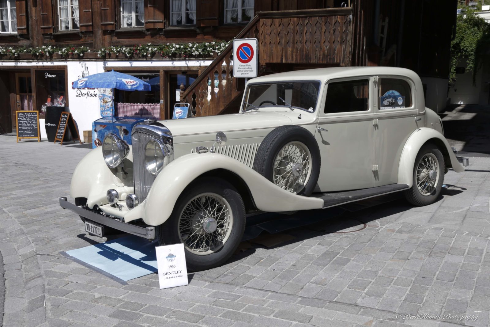 Classic Cars and Music Saanen Bentley
