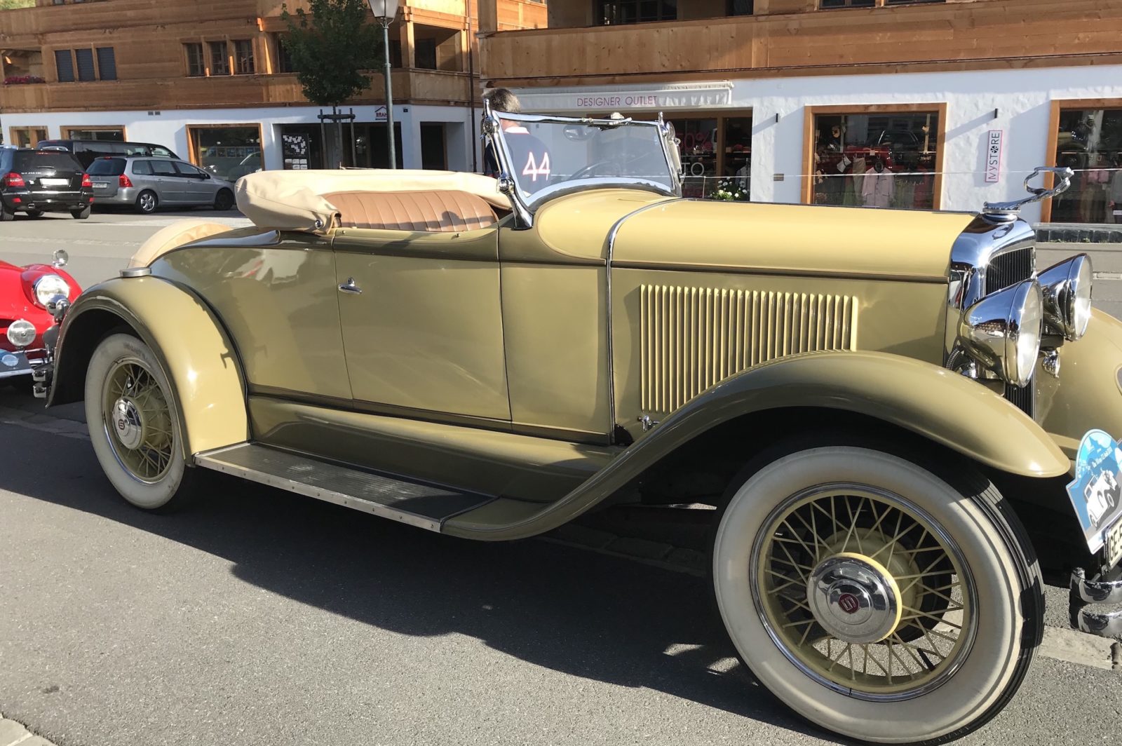 Saanen Classic Cars Studbaker type 54 Roadster