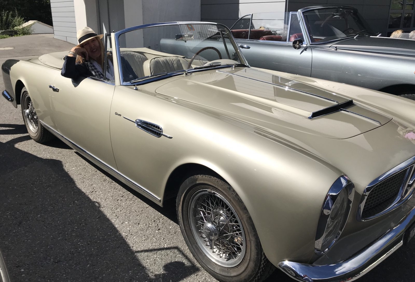  classic cars Saanen Alvis cabriolet