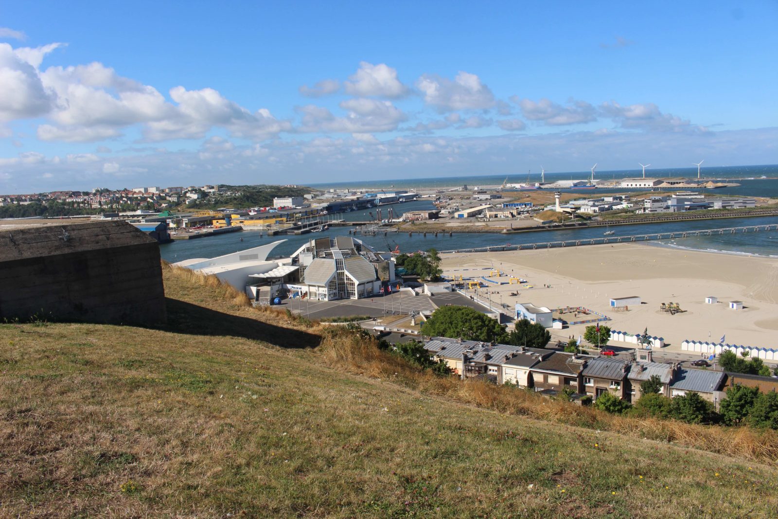 Boulogne-sur-Mer vue sur plage et port 