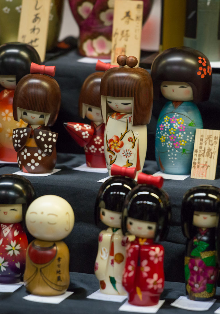 EPFL ~ Japan Impact 2019 poupées