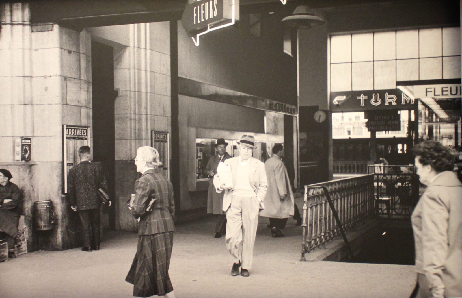 Chaplin Personal Corsier photo Yves Debraine Chaplin gare lausanne 