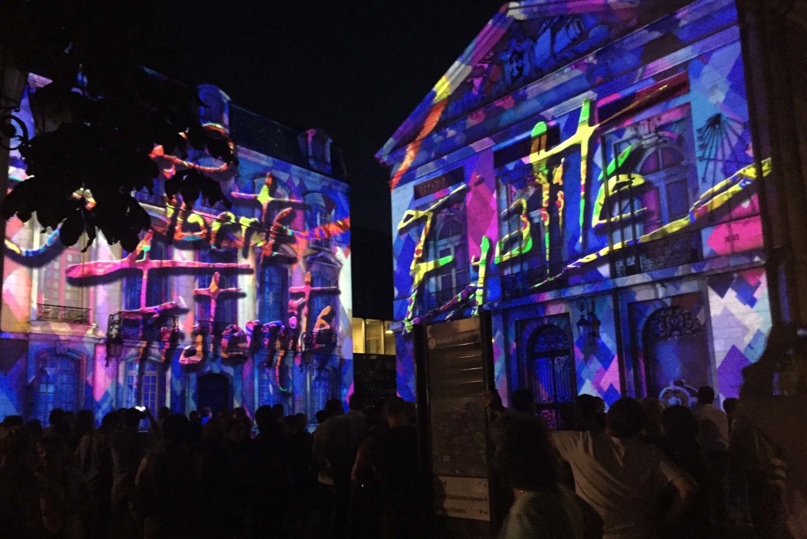 Bourg-en-Bresse Couleurs d'Amour 2019 hotel de ville