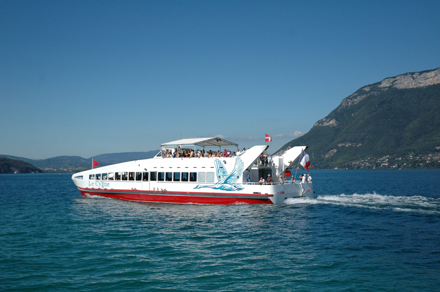 Annecy bateau Le CYGNE