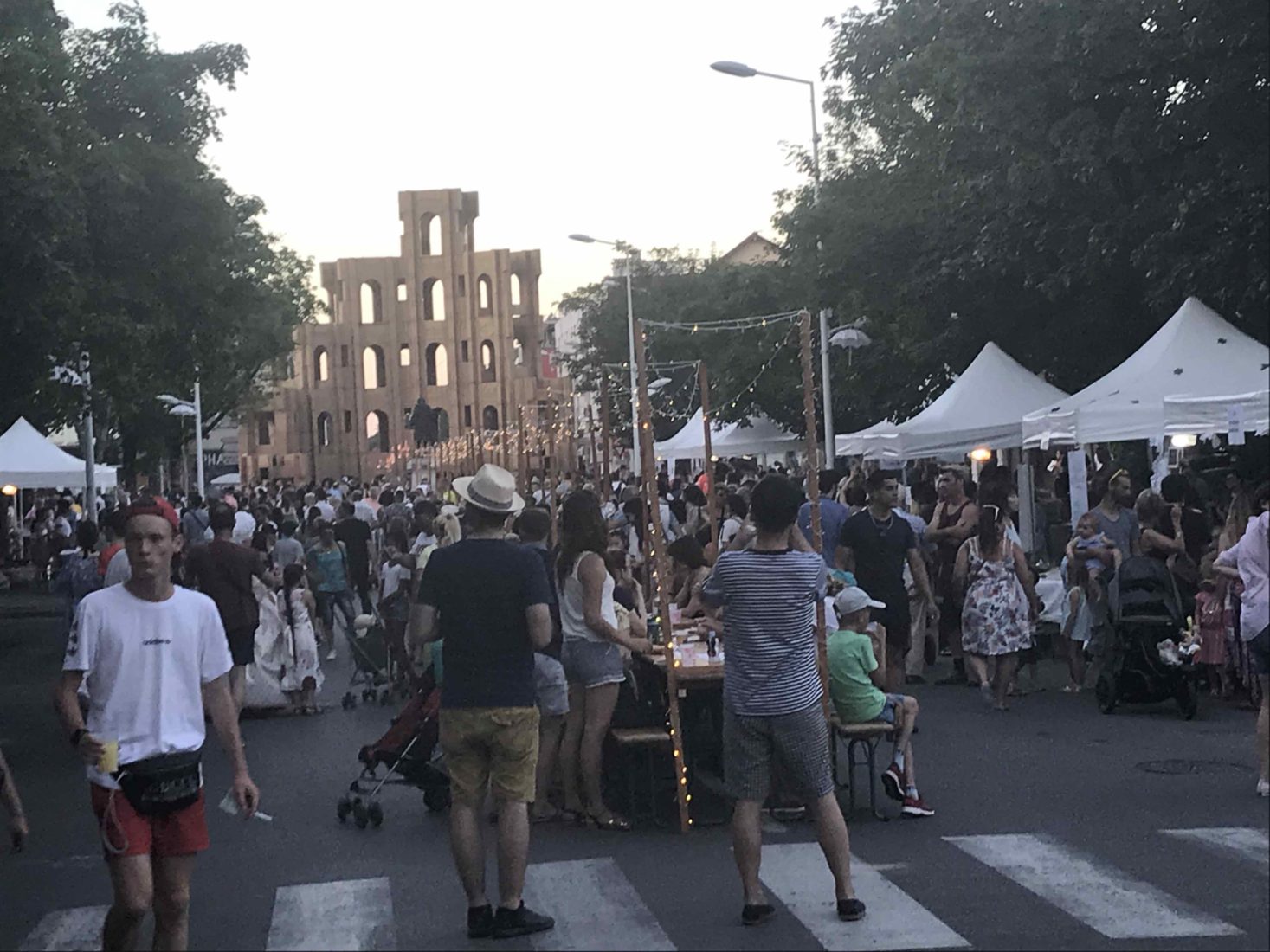 Fête à Ferney-Voltaire 2019 ambiance de rue