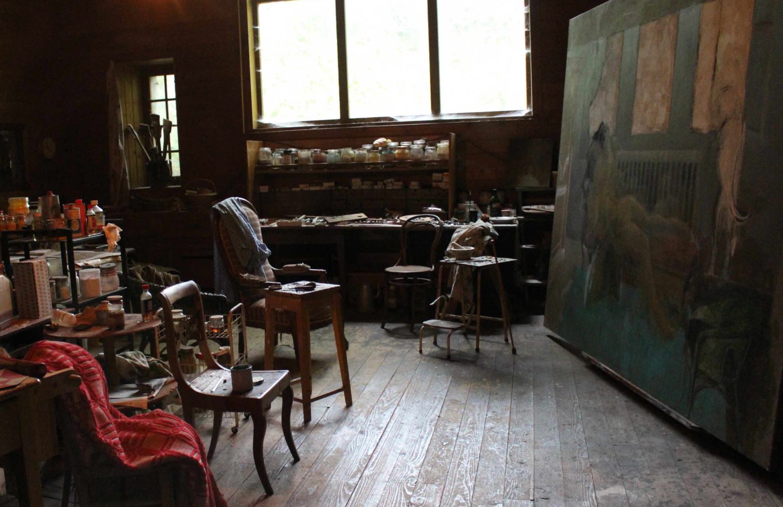 Vue intérieure de l'atelier de Balthus Rossinière