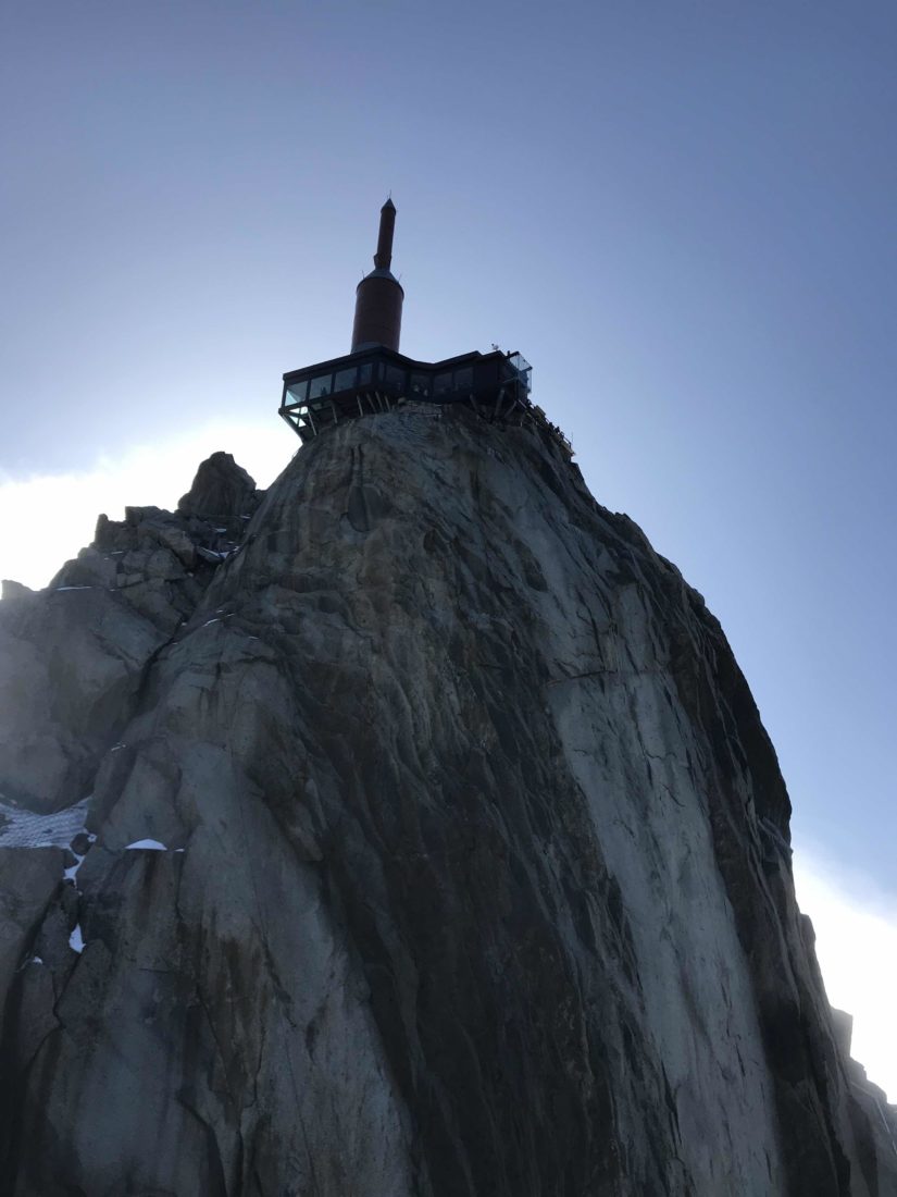 Refuge du Plan de l'Aiguille - vue aiguille du midi