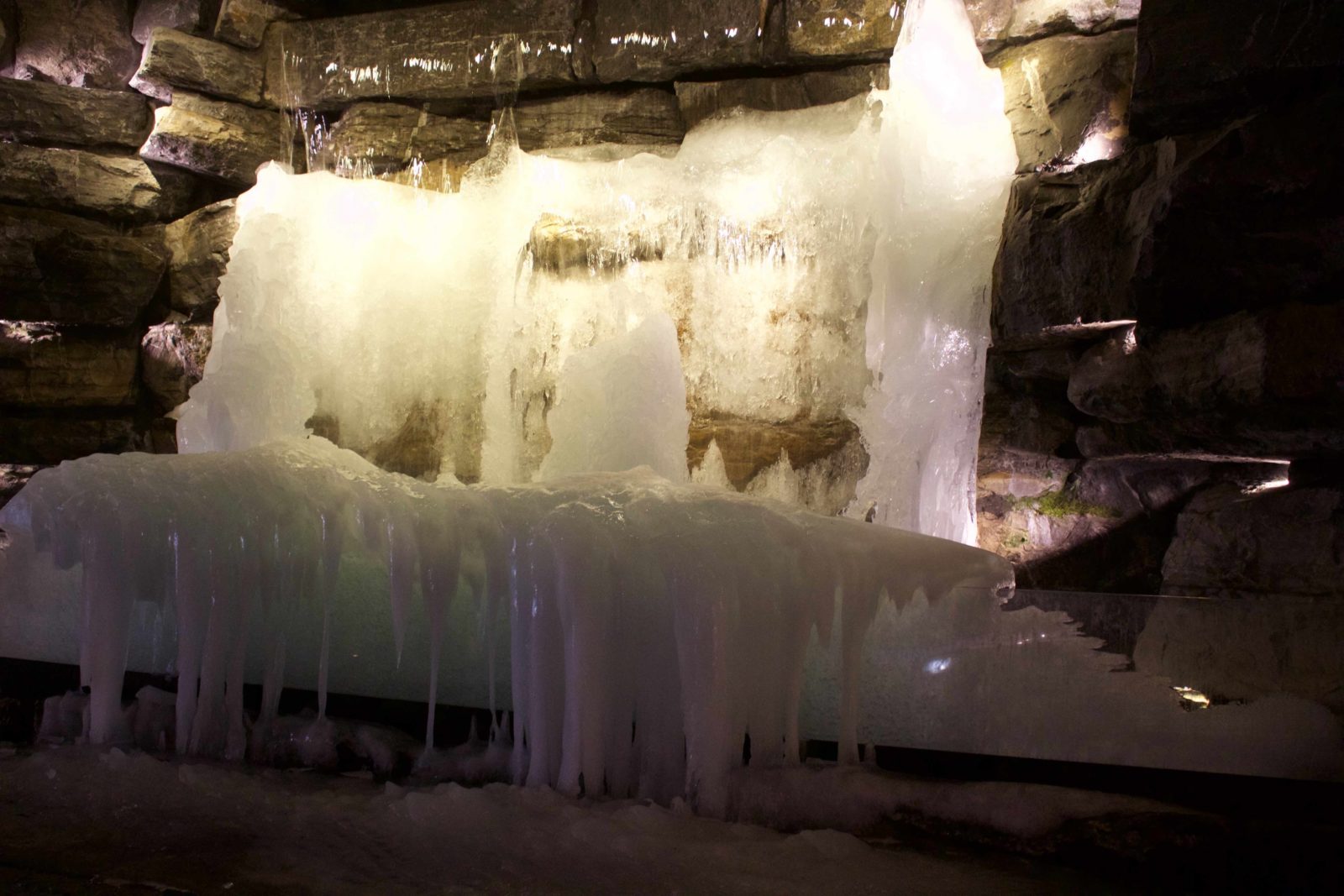 Hotel Alpina Gstaad en hiver