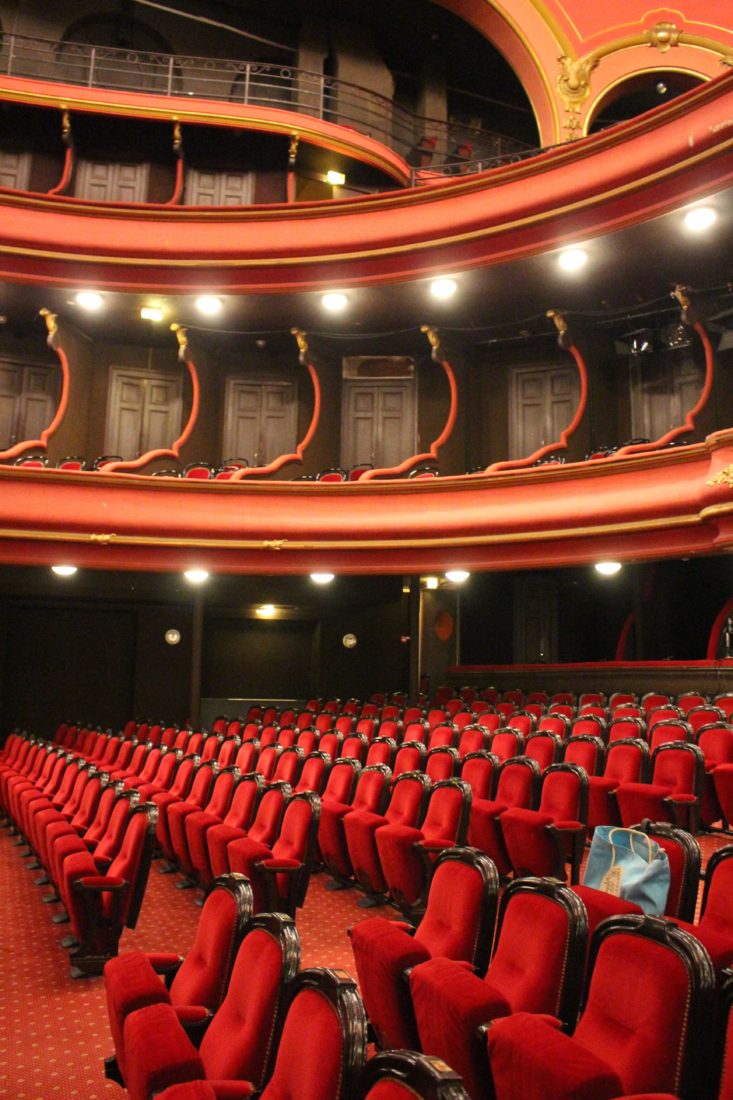 Aix-les-Bains théâtre du casino cloisons col de cygne