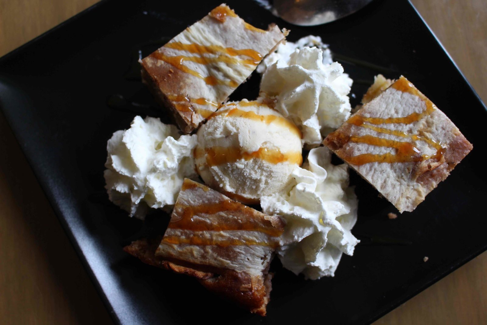 Chanaz Le Relais gourmand le gâteau tout moche