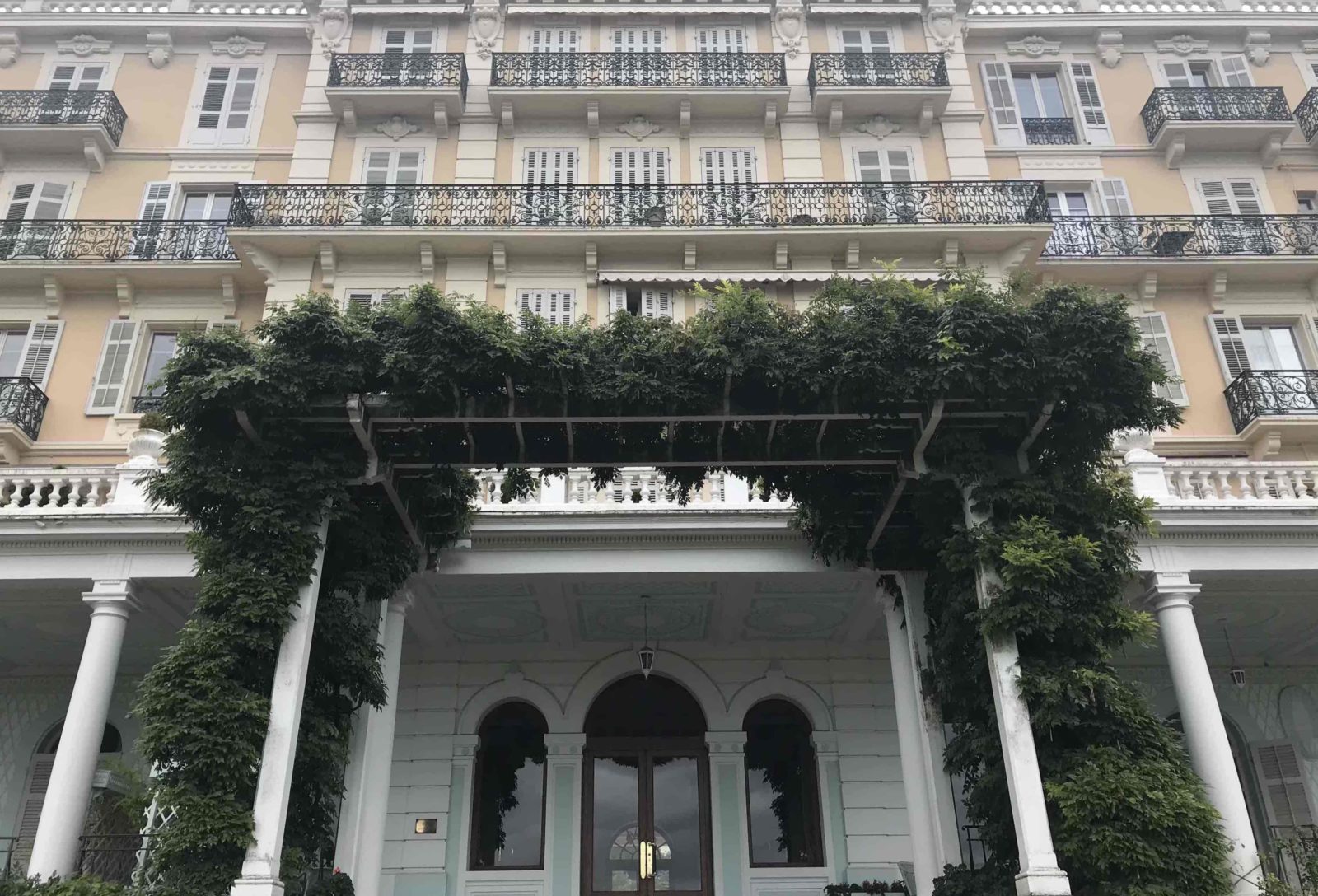 Aix-les-Bains, le Splendide côté jardins