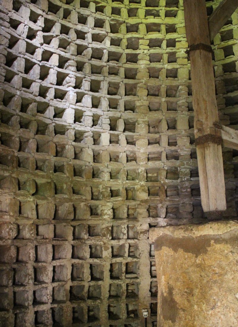 Pigeonnier du Château de Bussy-Rabutin - intérieur