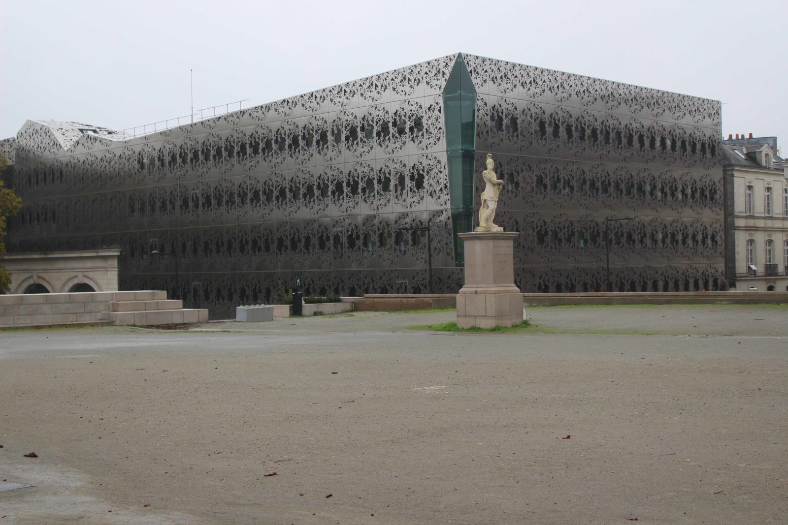 Nantes, façade moderne