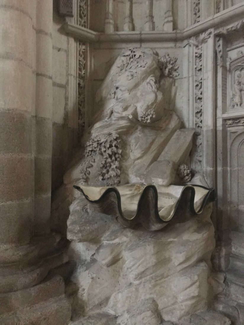 Nantes Cathédrale St Pierre-et-Saint-Paul coquillage bénitier