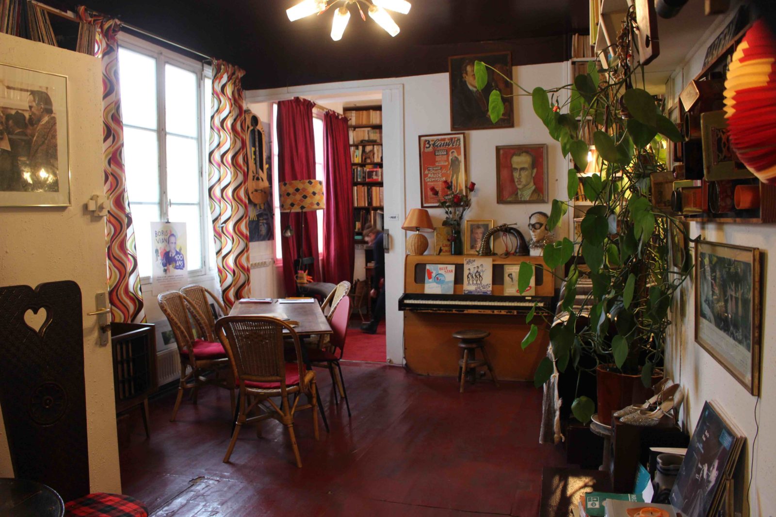 Cité Véron intérieur de l'appartement de Boris Vian et Ursula