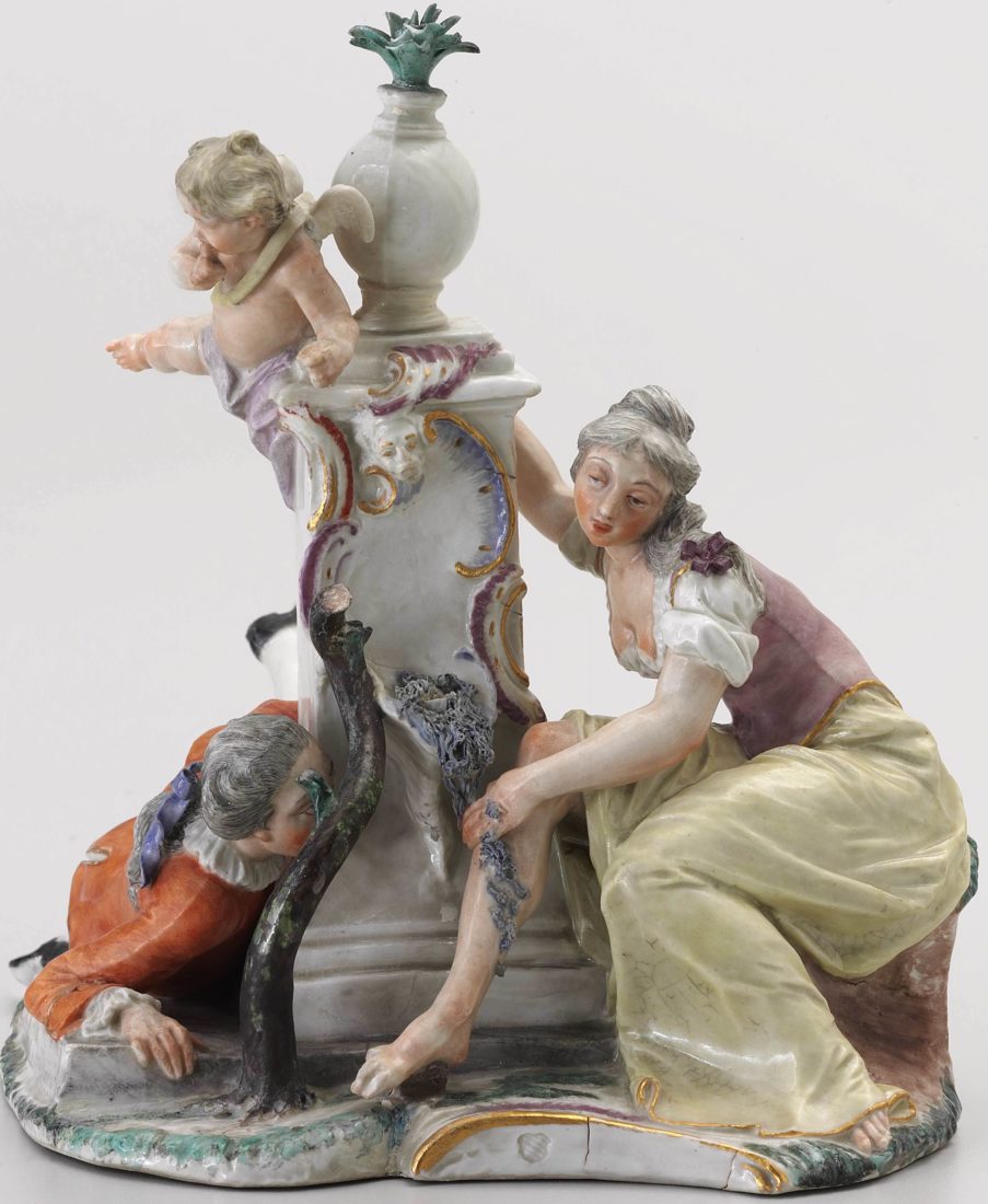 Franz Anton Bustelli L’espion à la fontaine groupe de porcelaine peinte Nymphenburg