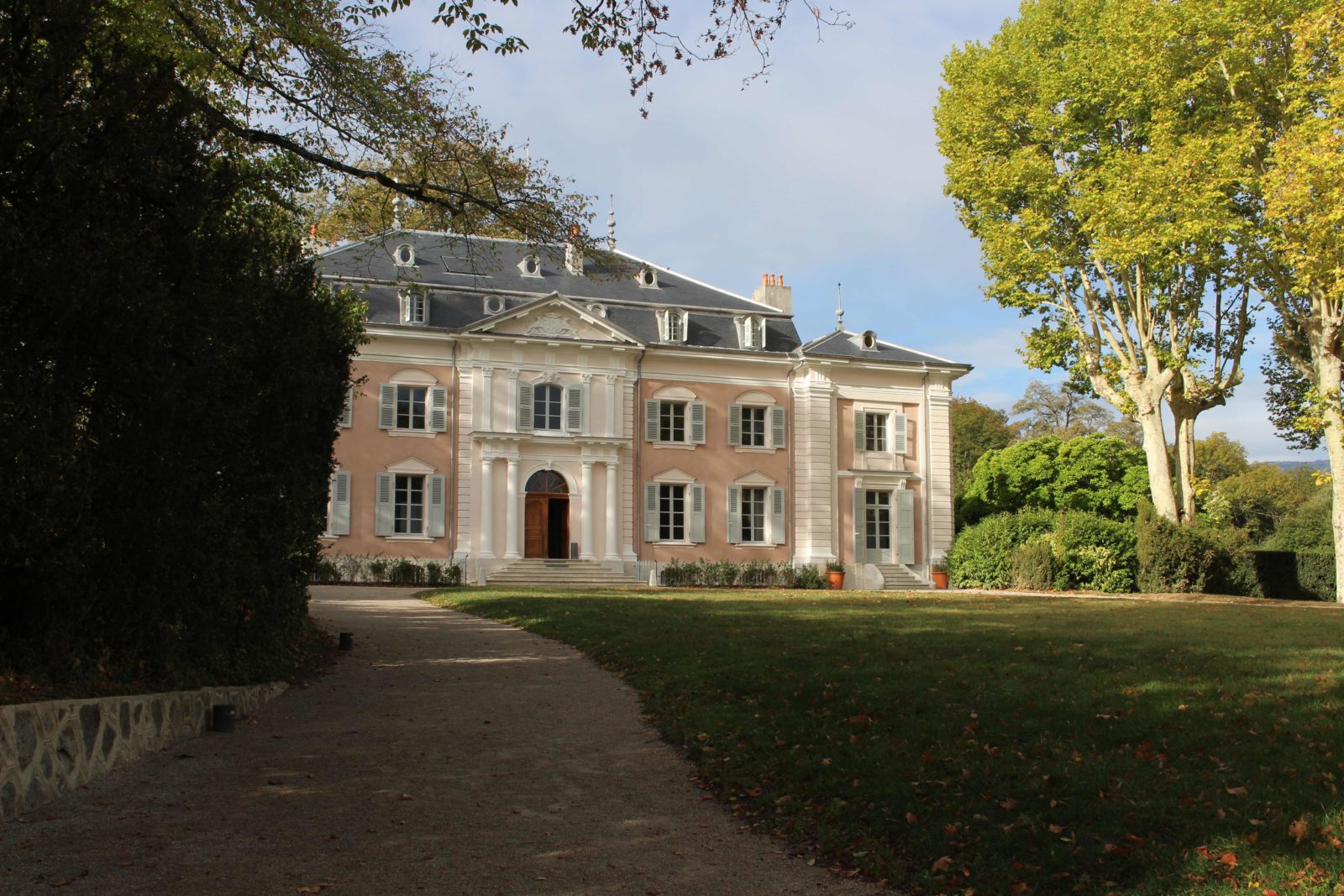 façade du château de Ferney-Voltaire