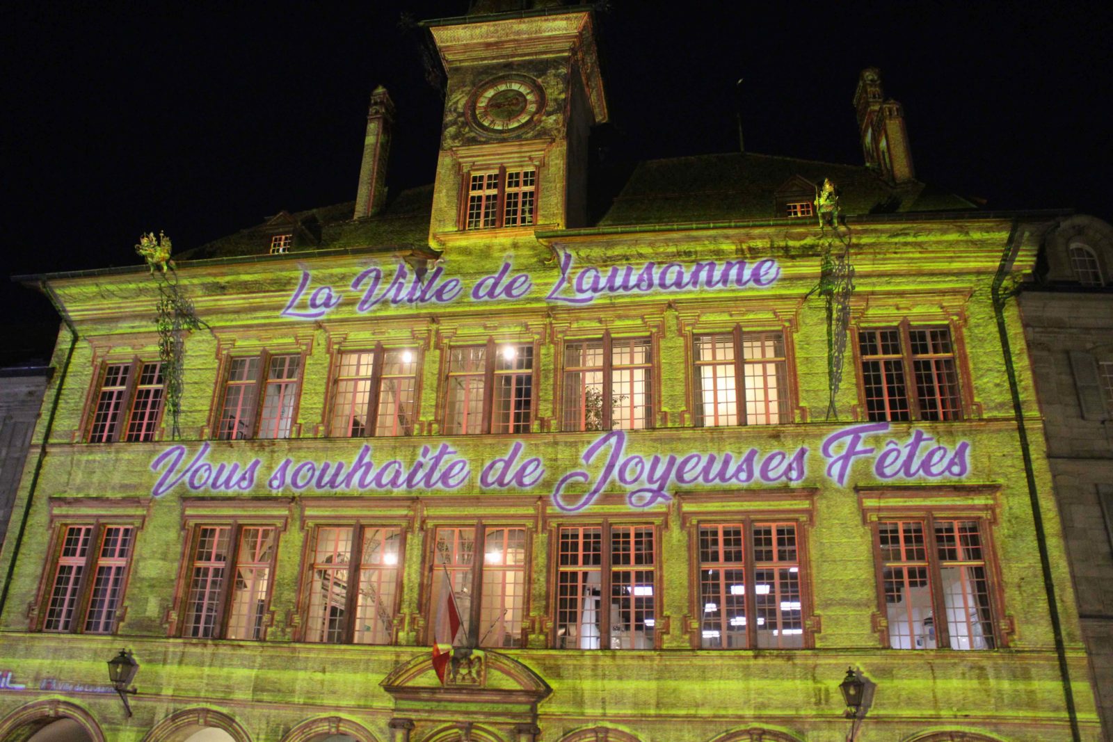 Lausanne Hôtel de ville Illumination en vert