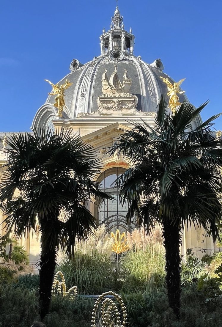 Petit Palais et sculptures de Othoniel