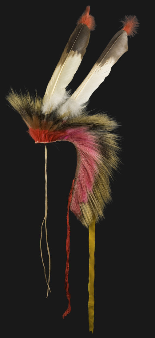 Sur la piste des Sioux Ornement de tête John Little Elk