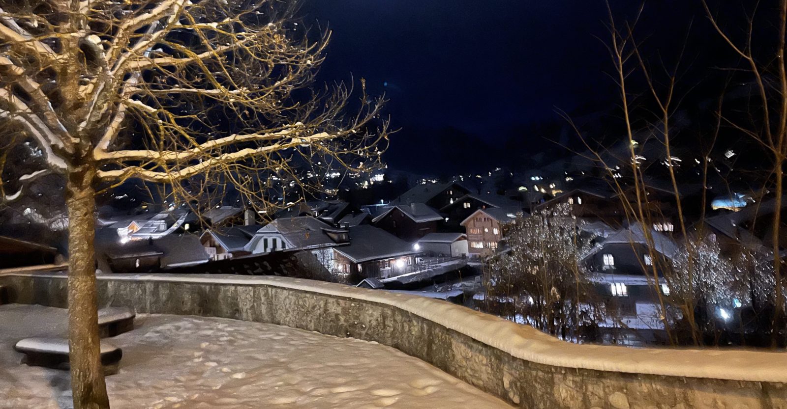 La vallée de Gstaad -Saanen vue depuis l'église St-Maurice