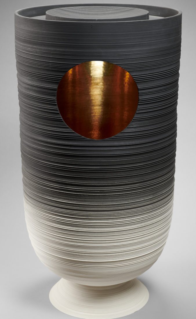 Pierre Soulages 
Vase 2000-2008
