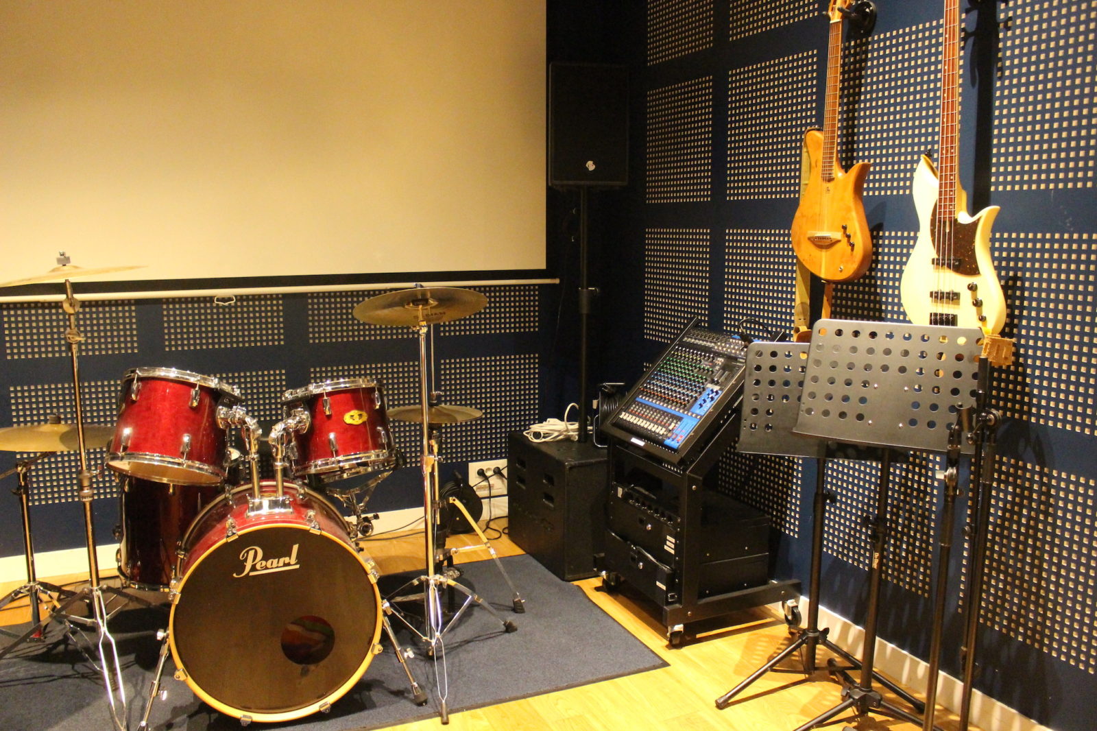 hotel Le Magic Hall - Rennes salon de musique