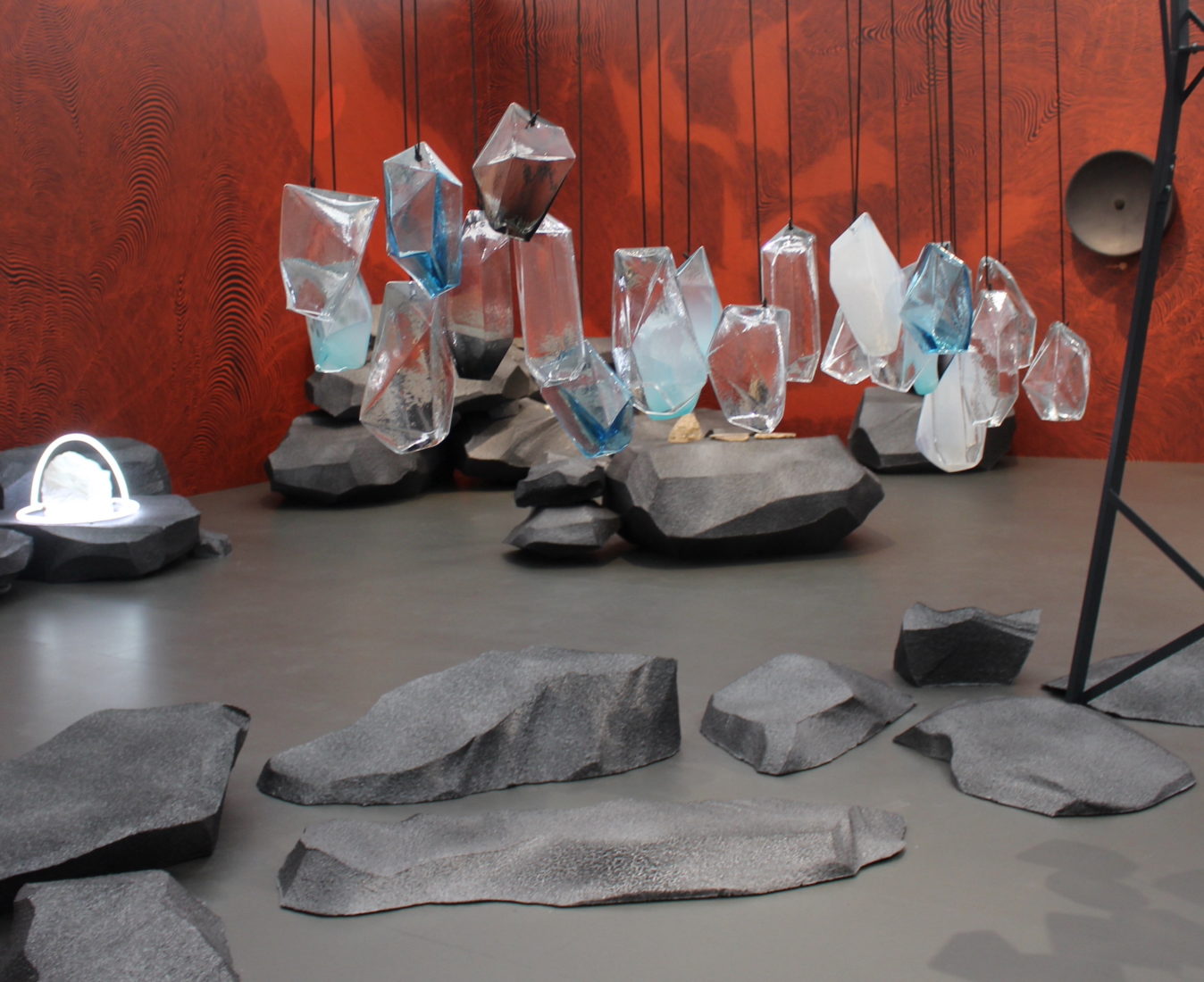 Lausanne ~ Plateforme 10 muda verres
